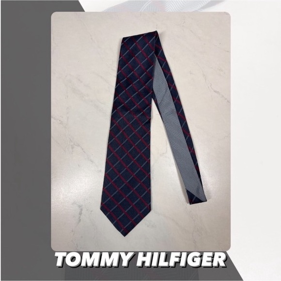 EUC Tommy Hilfiger Blue Diamond Pattern Tie - Picture 1 of 8